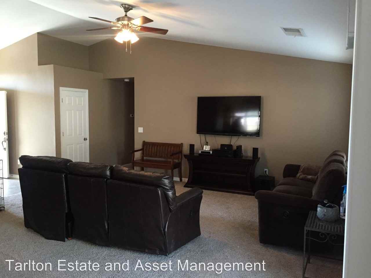 2892 Florence Ave - Photo 3 of 19