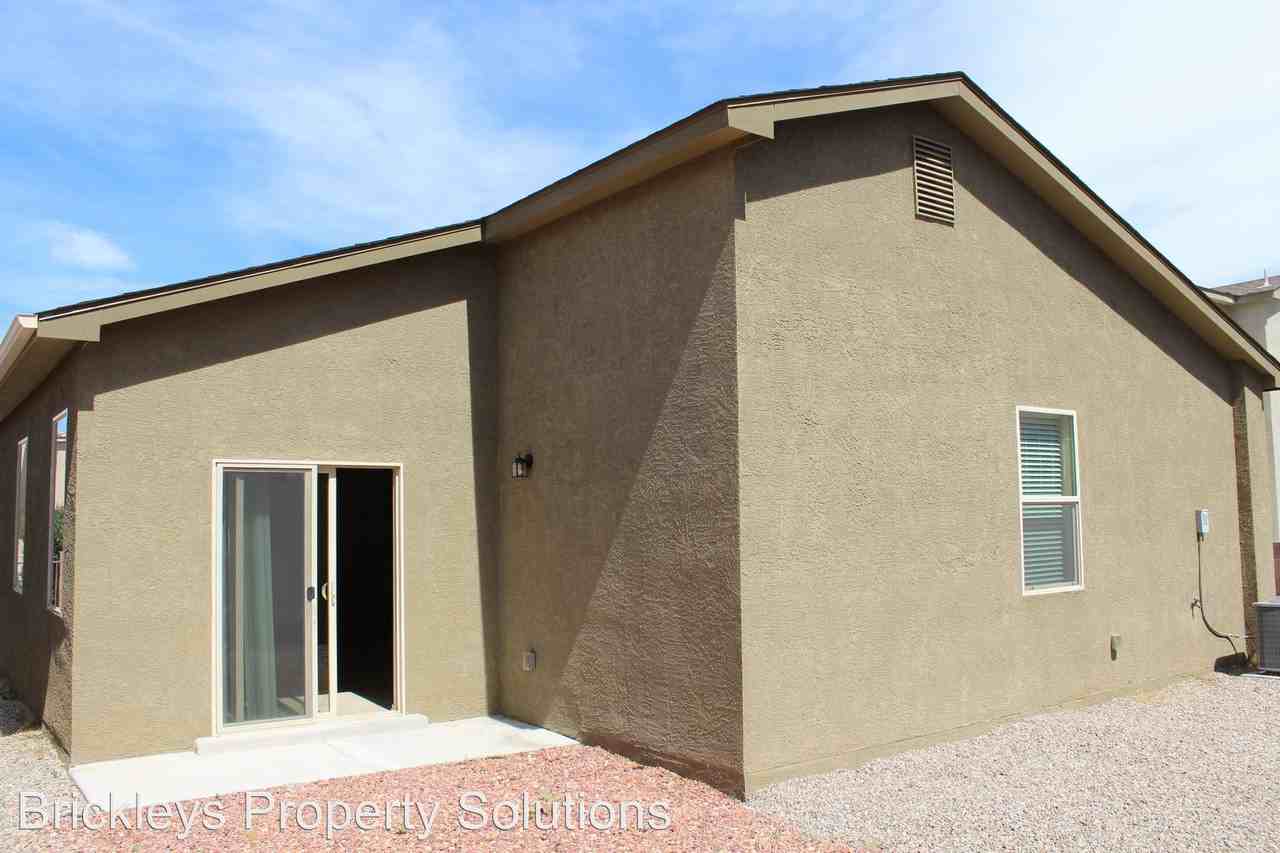 847 Molten Pl NW - Photo 2 of 19