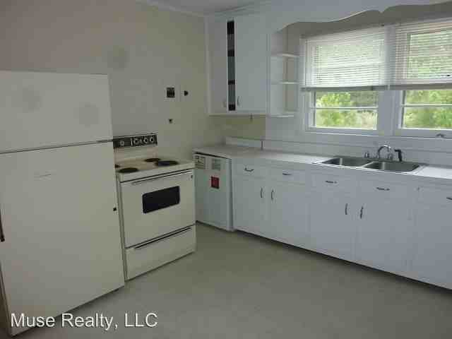2550 Mt Holly Rd - Photo 3 of 11