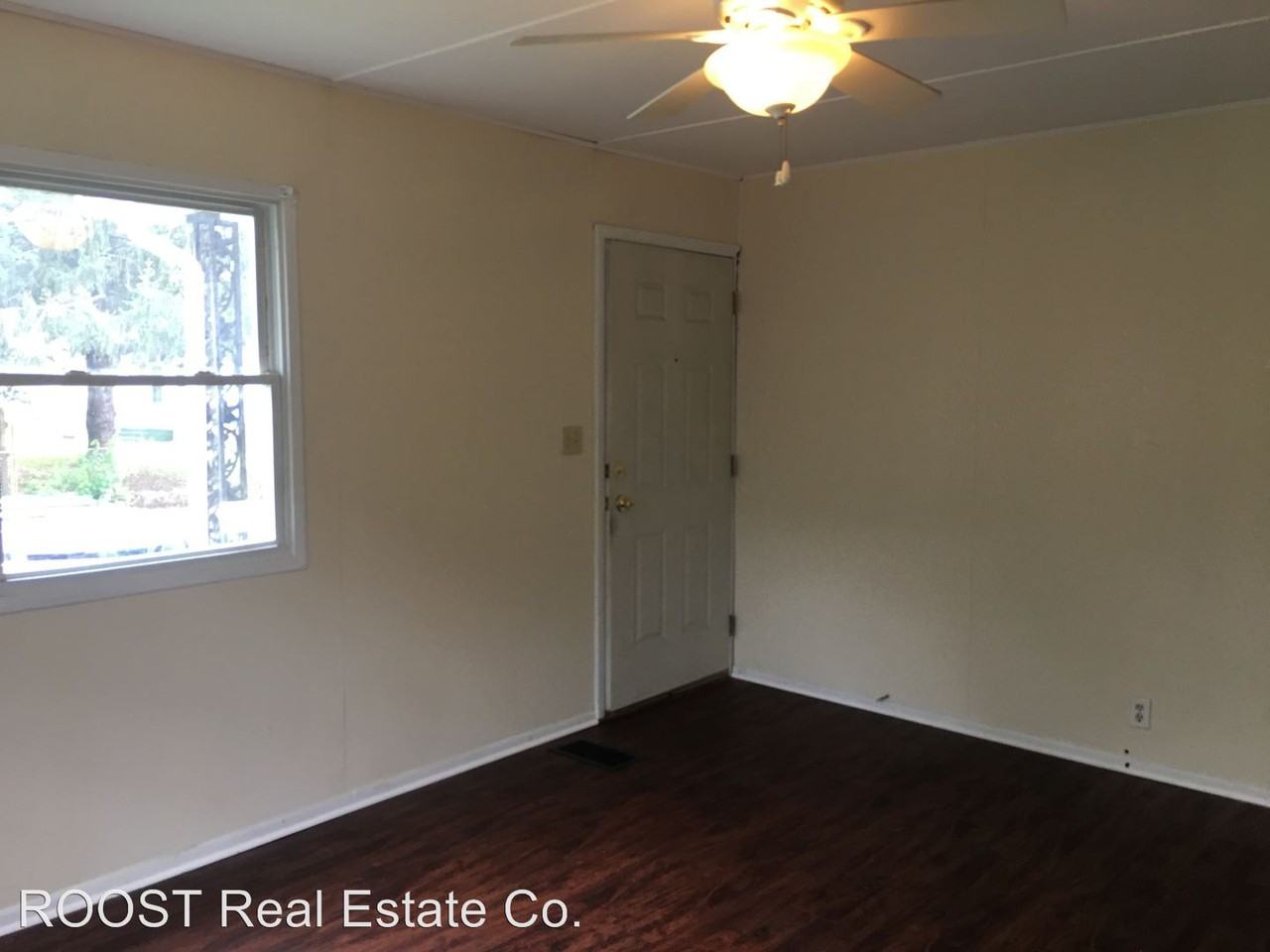 908 Catherine St - Photo 3 of 8