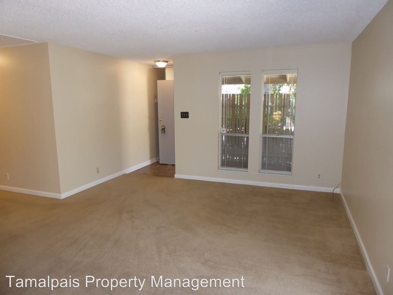 248 Roundtree Way - Photo 3 of 16