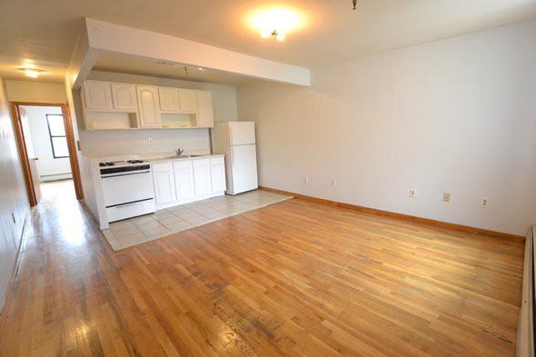 10 Claver Place #Cl1