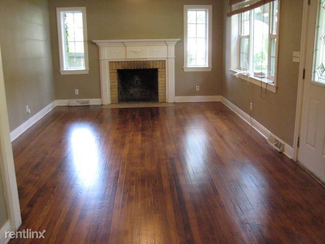 501 St Andrews Blvd - Photo 2 of 10