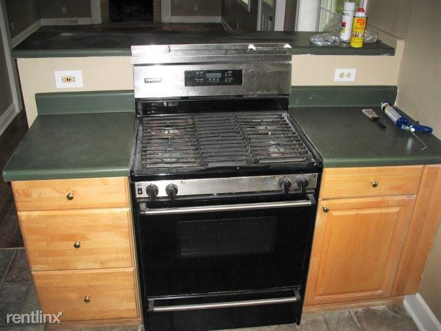 501 St Andrews Blvd - Photo 3 of 10