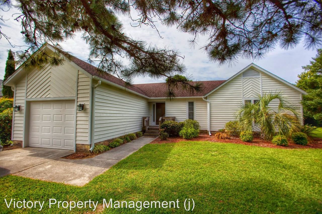 711 The Cape Blvd - Photo 2 of 24