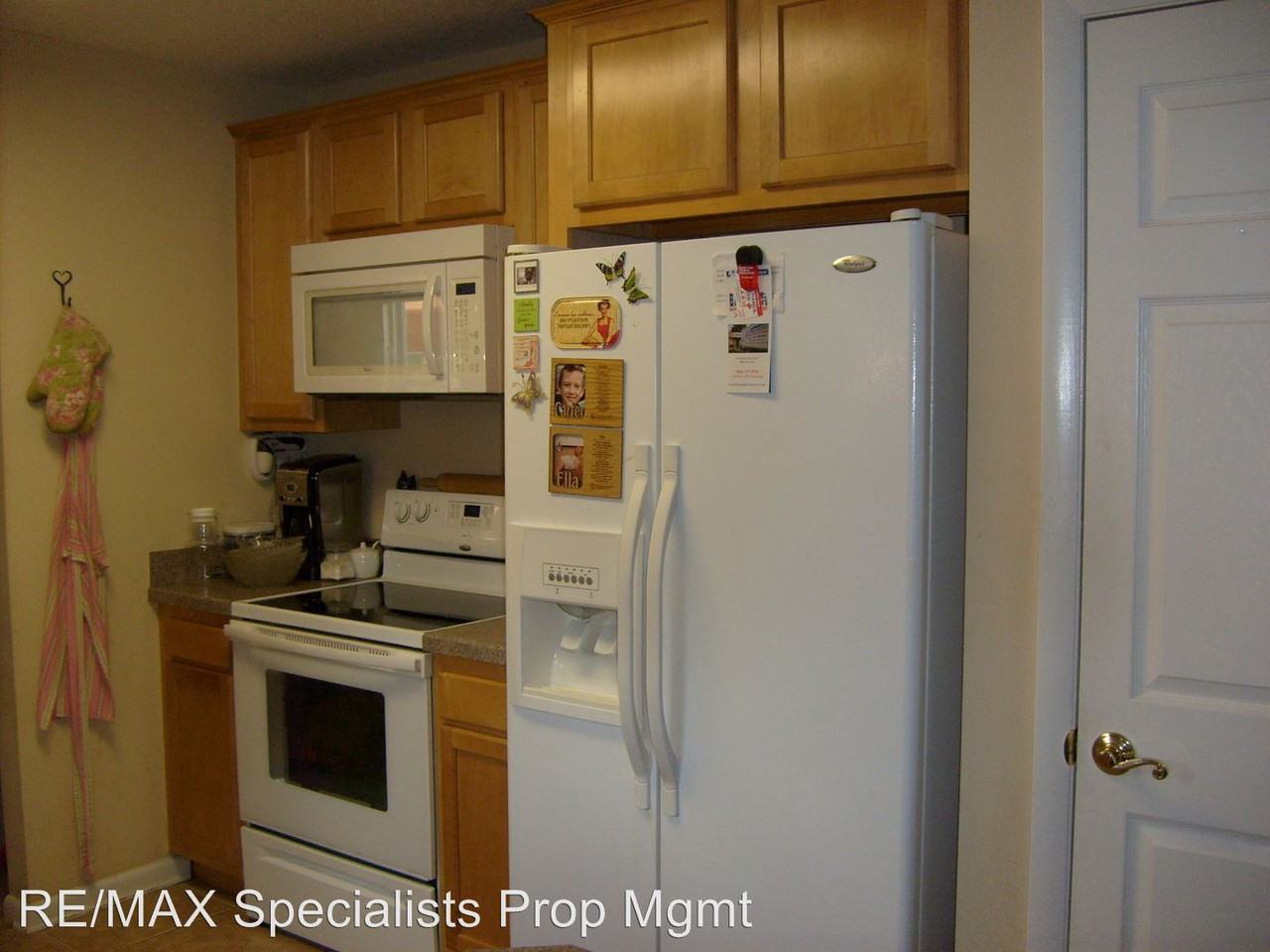 11548 Cypress Bend Ct - Photo 3 of 8