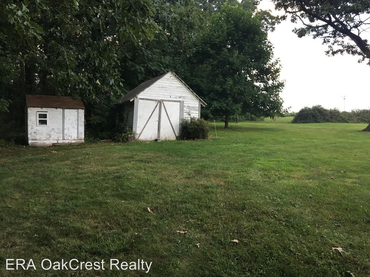 1441 Muse Rd - Photo 3 of 15