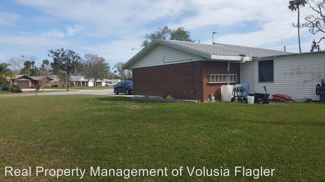 957 Pineapple Rd - Photo 2 of 27