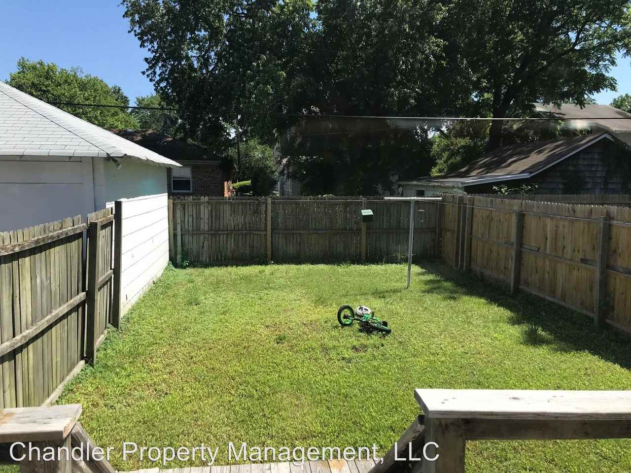 315 Forrest Ave - Photo 2 of 6