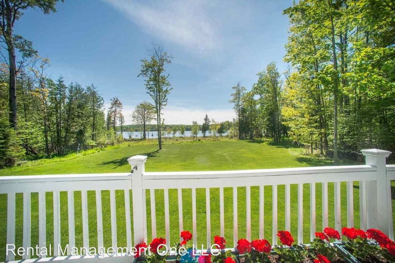 2621 Hidden Valley Ln - Photo 3 of 37