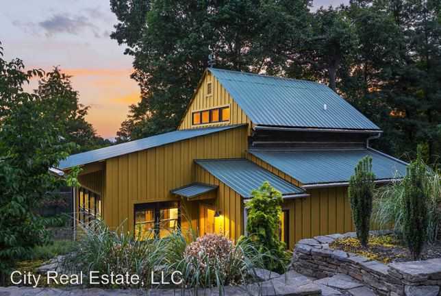 22 Claxton Pl - Photo 2 of 15