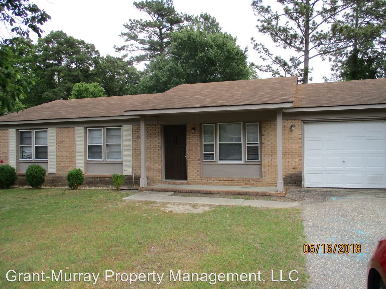 967 Sanchez Dr - Photo 2 of 5