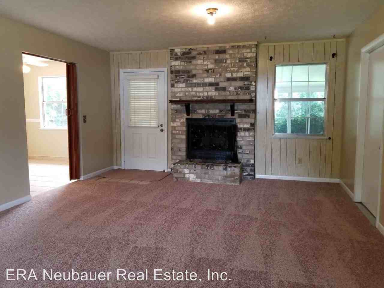 1313 Riva Ct - Photo 2 of 11