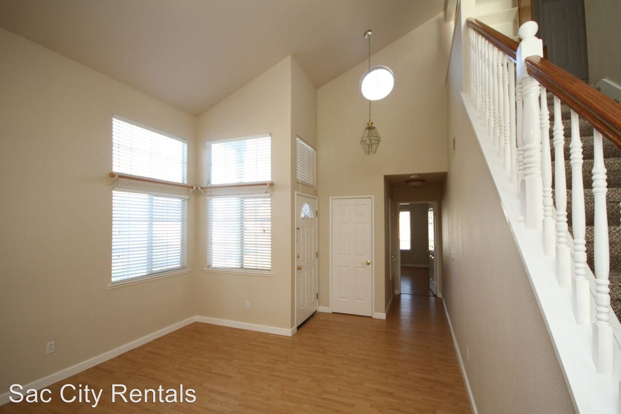 8772 Fallbright Way - Photo 2 of 15