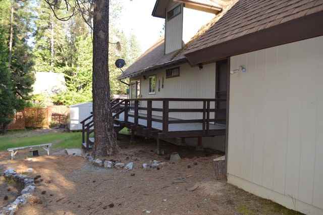 25301 Sugar Pine Dr - Photo 3 of 25