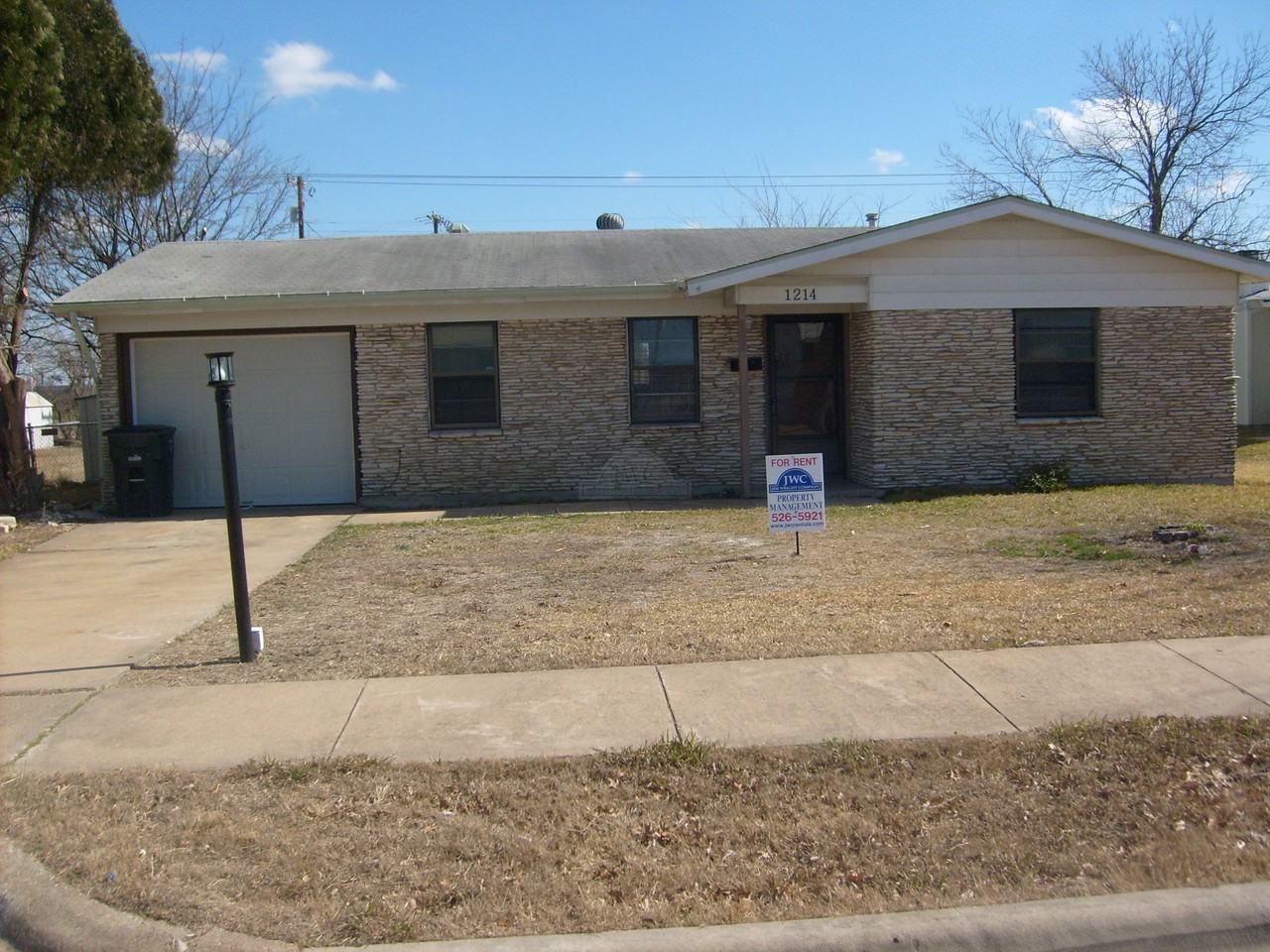 1214 Valentine St, Killeen, TX 76549 3 Bedroom House for Rent for 675