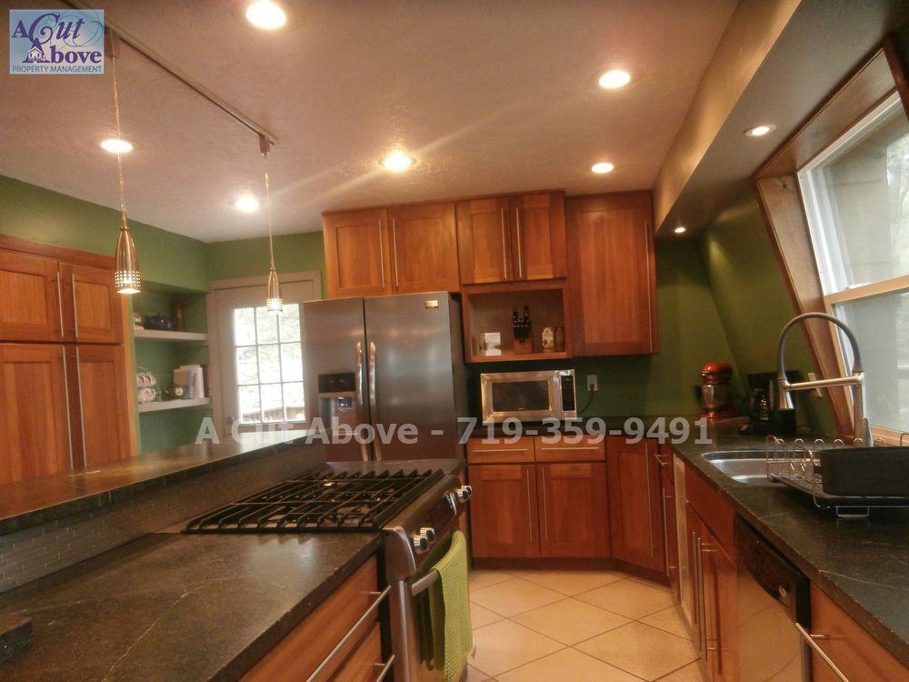 6995 Blackhawk Pl - Photo 2 of 8