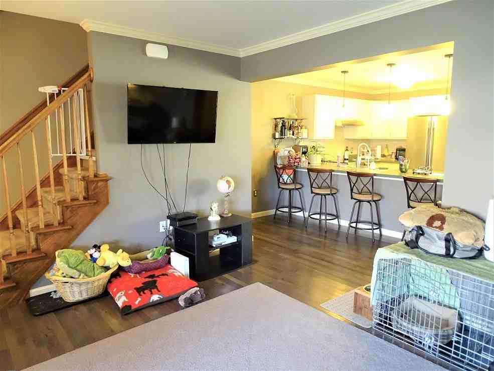 157 Gable Dr - Photo 3 of 19