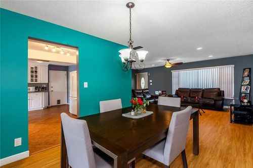 8200 NW 107th Ave - Photo 2 of 8