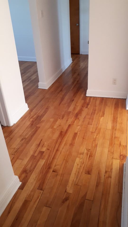 6971 Monkland - Photo 2 of 6