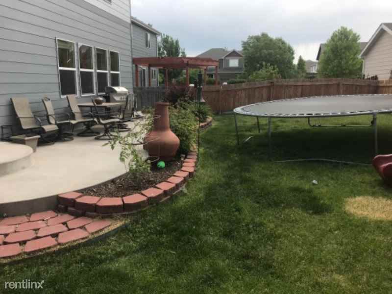 1908 Mainsail Dr - Photo 2 of 6