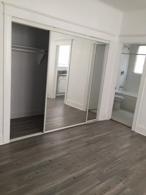 845 Normandie Avenue #15 - Photo 7 of 16