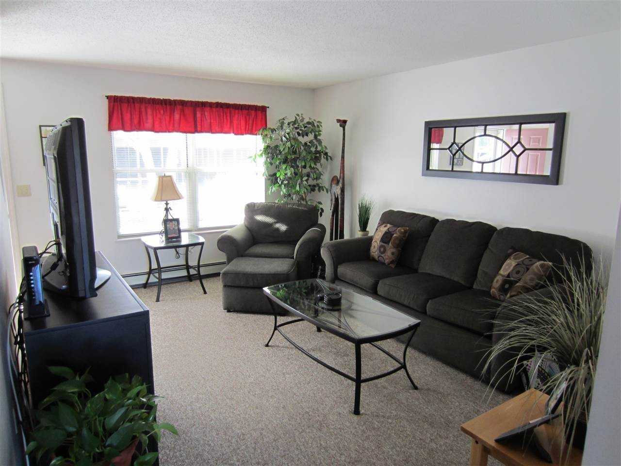 109 Southfield Ln - Photo 2 of 12