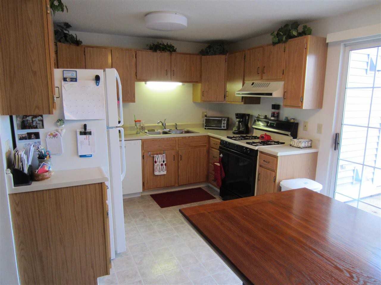 109 Southfield Ln - Photo 3 of 12