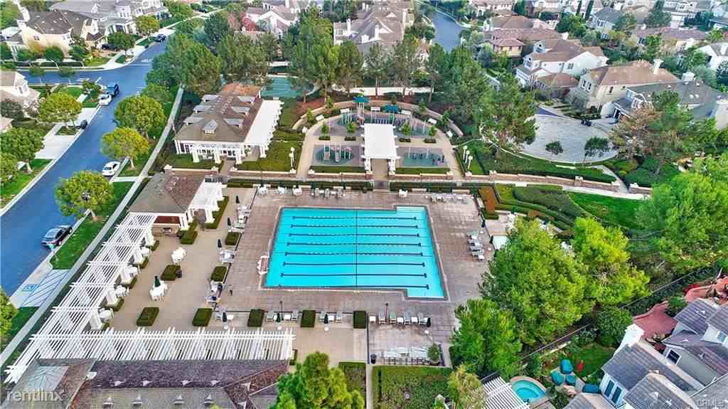 65 Old Course Dr - Photo 3 of 6