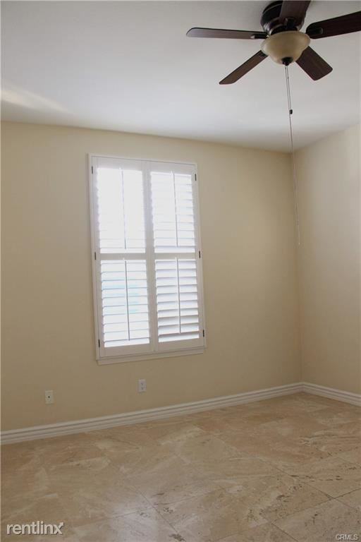 27806 Manor Hill Rd - Photo 3 of 14