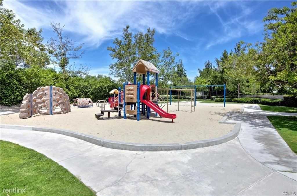 19 Golf View Dr - Photo 3 of 23