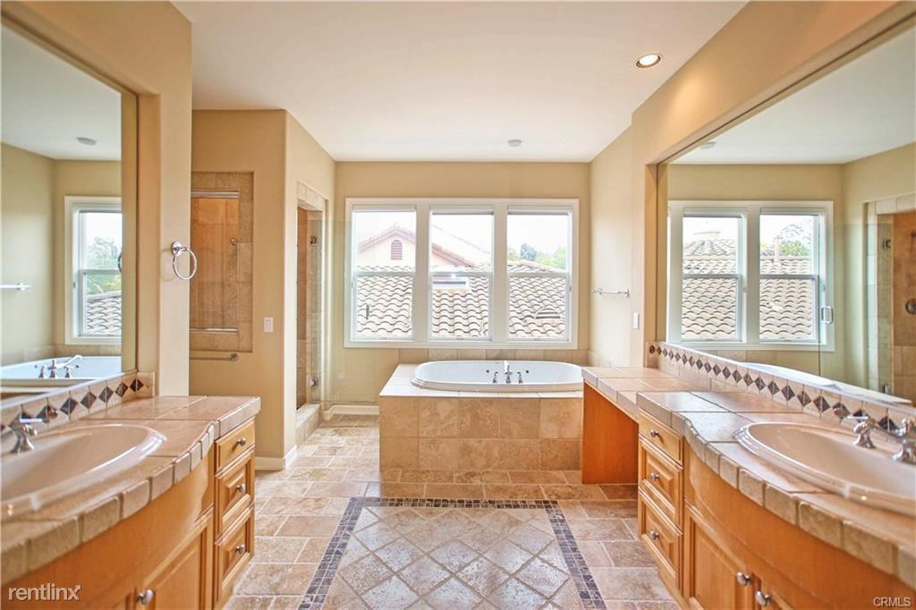 20 Vernon - Photo 3 of 13