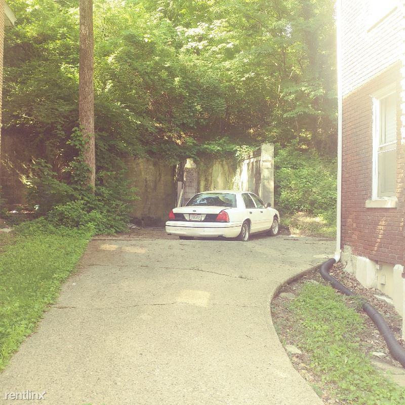 735 E Mitchell Ave - Photo 2 of 11