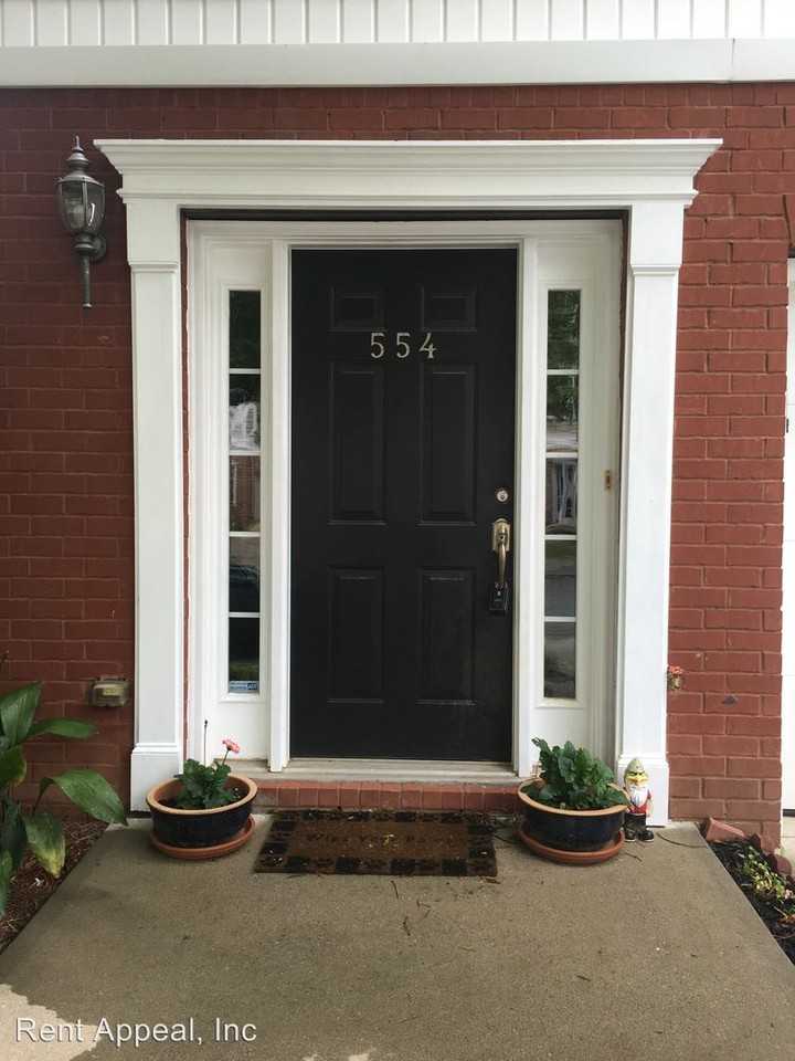 554 Lantern Wood Dr - Photo 2 of 42