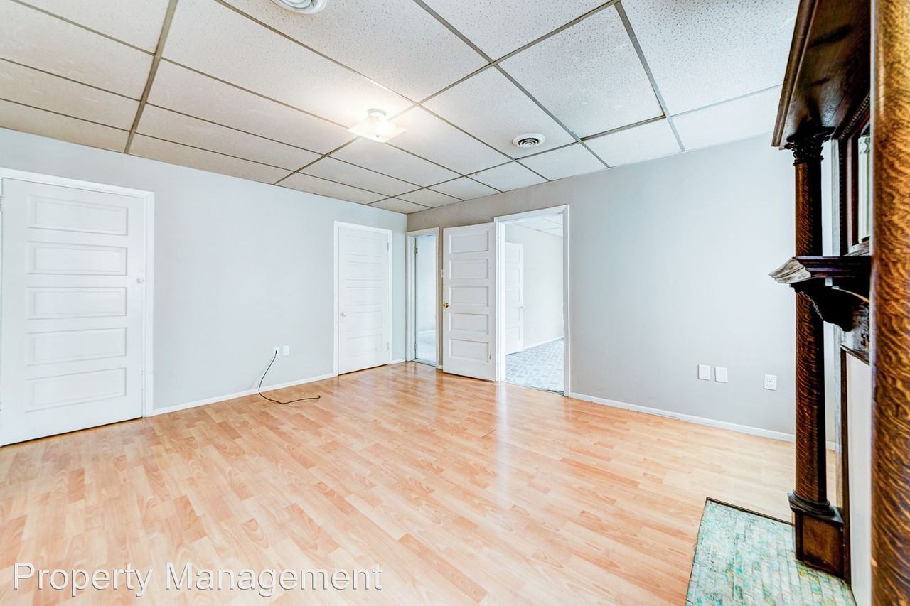 117 S 22nd Street - Photo 3 of 20