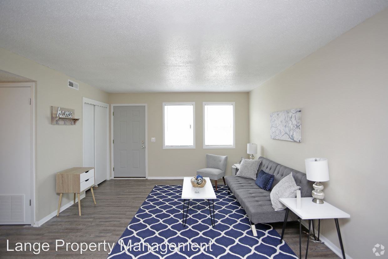 George Washington Blvd. - Photo 3 of 10