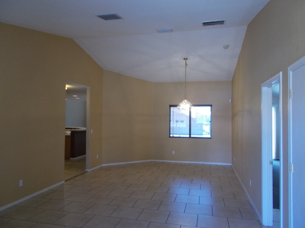 3326 S Rainburst Pl - Photo 2 of 12
