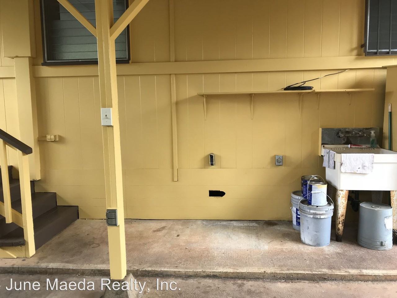 1886 Eames St - Photo 3 of 7