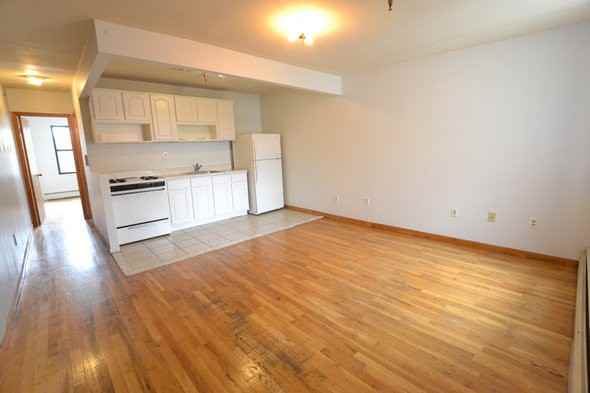10 Claver Place #C1