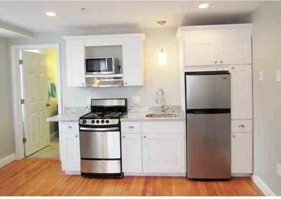 11 Charter St #h - Photo 2 of 4