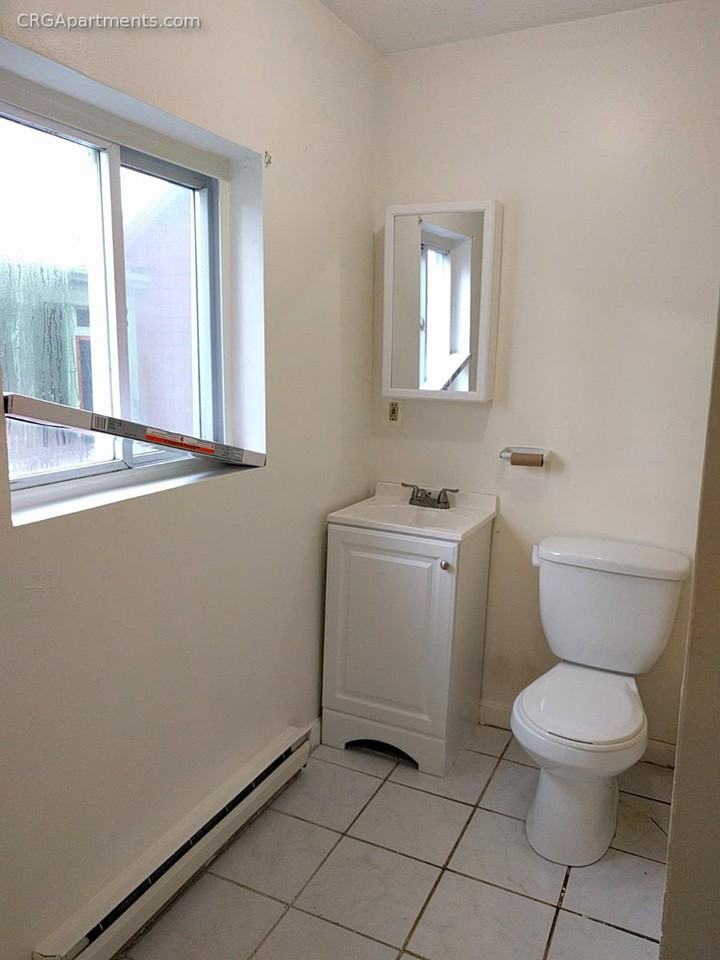 52 Sargent Avenue #1 - Photo 3 of 5