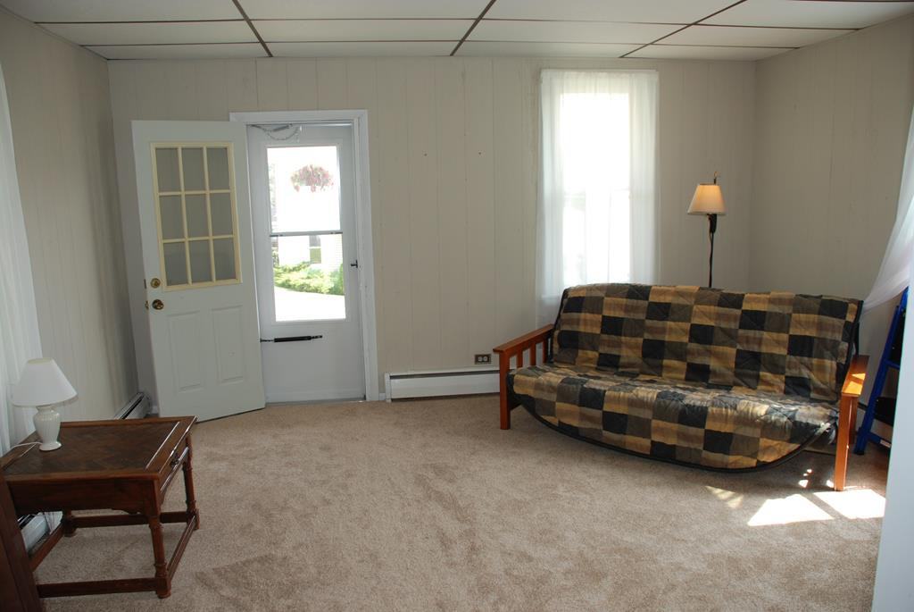 302 South St - Photo 3 of 12