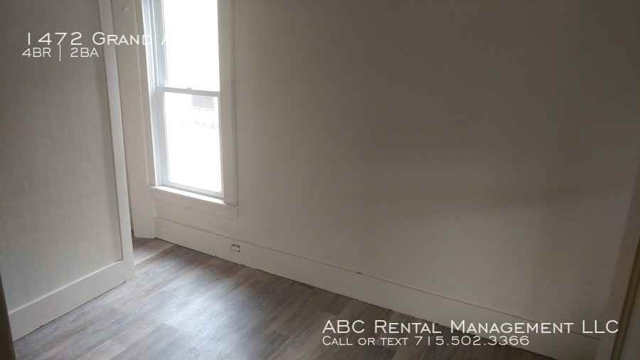 1472 Grand Ave - Photo 2 of 6