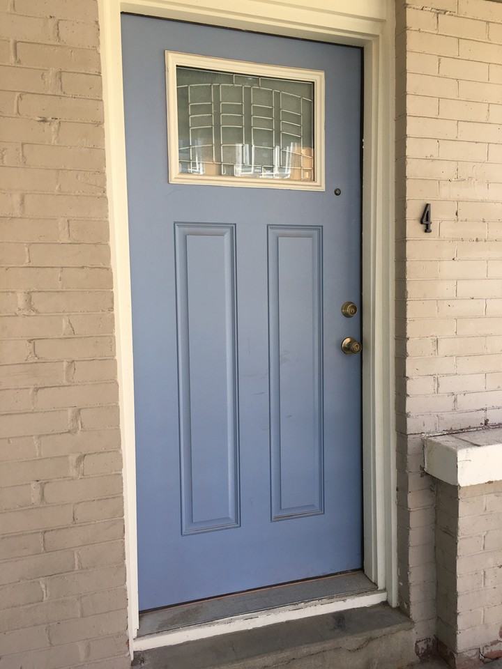 149 Goltz Avenue South #4 - Photo 2 of 19