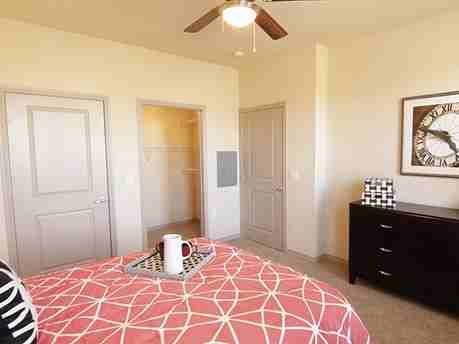 4510 Ironton Ave - Photo 2 of 8