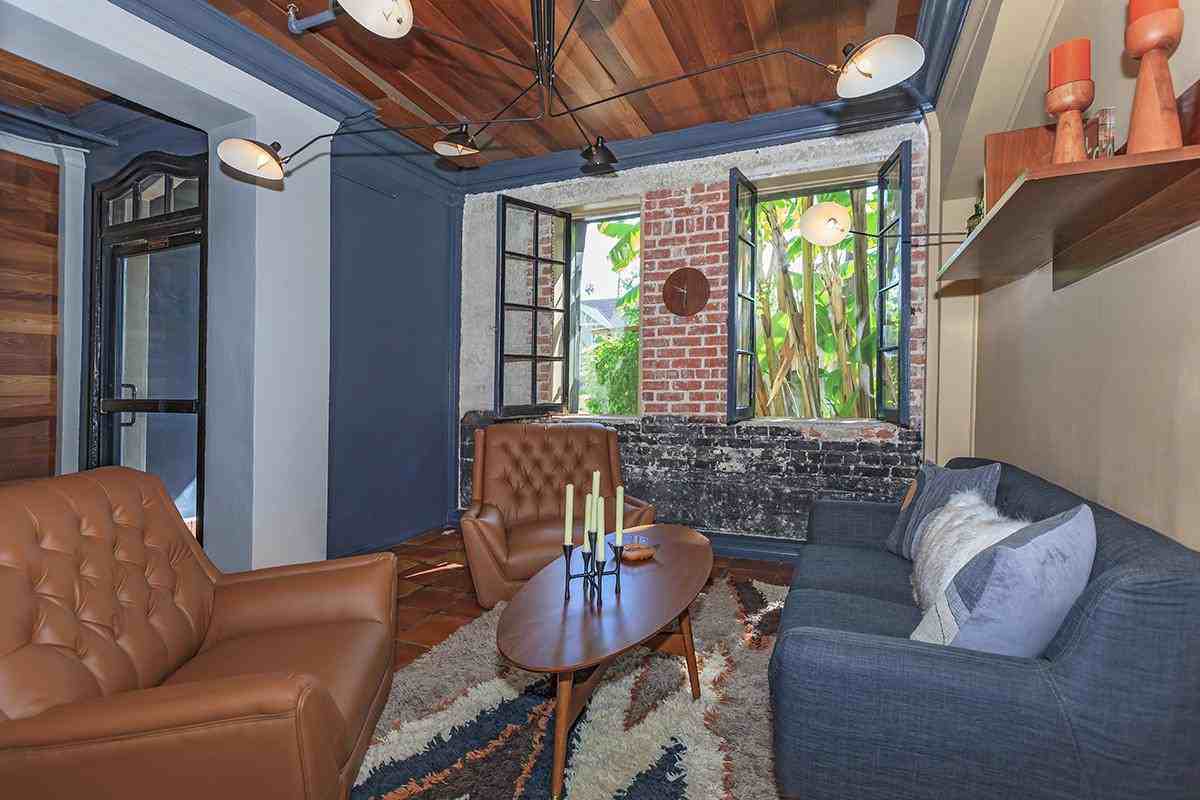 Chapman Apartments - Photo 3 of 50