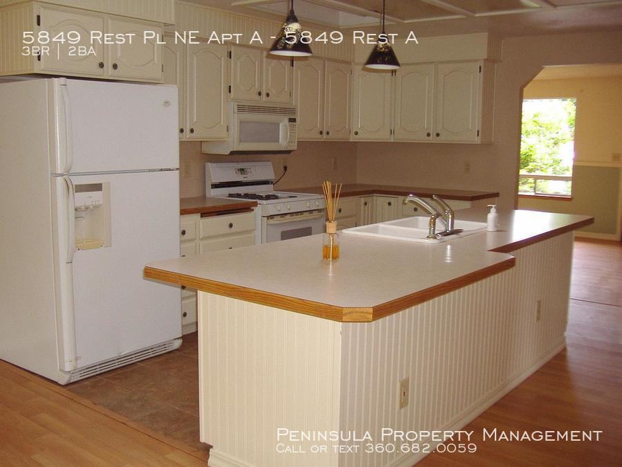5849 Rest Pl NE #a - Photo 3 of 7