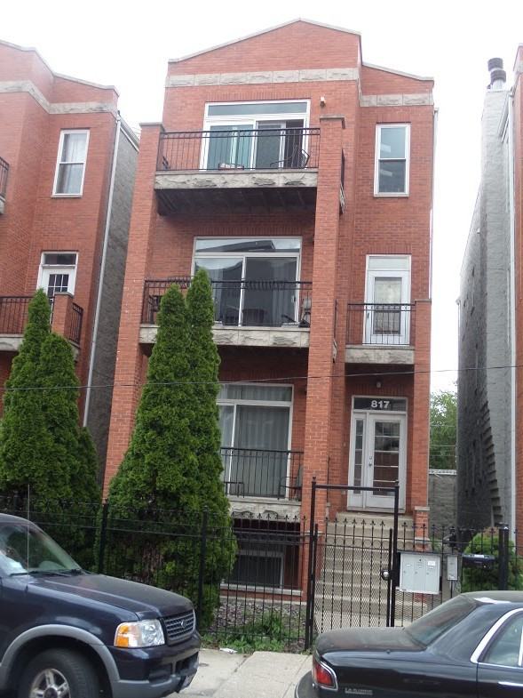 817 North Bishop Street