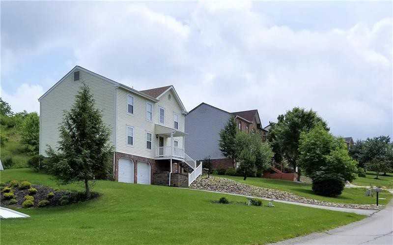 3364 Lenox Dr - Photo 3 of 5