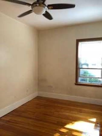 289 Webster St #1 - Photo 3 of 6